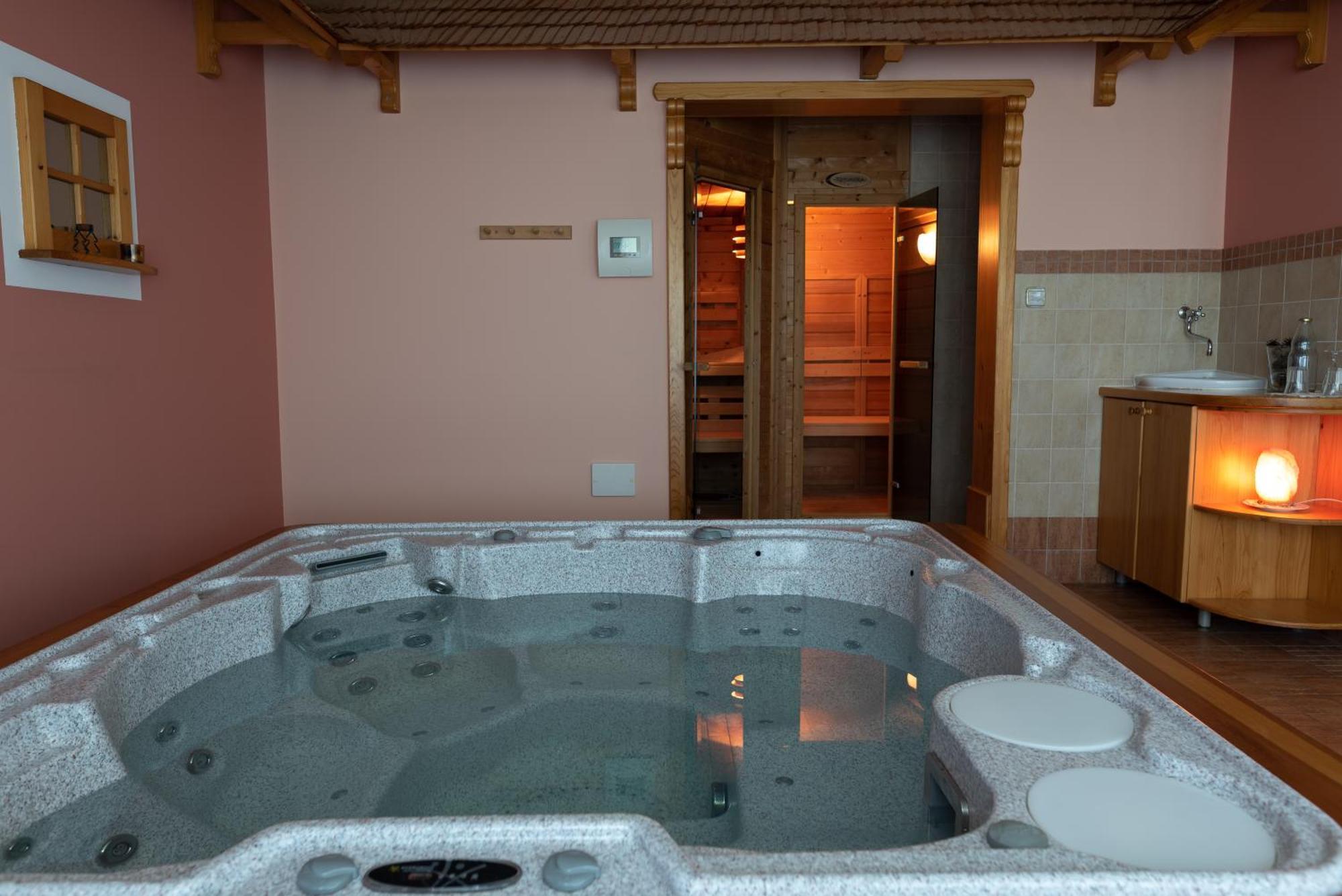Country House Apat Sostanj Extérieur photo